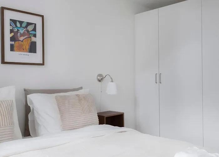 Grand Penthouse With Private Rooftop Terrace Апартаменты