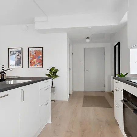 Penthouse In Center W Private Rooftop Terrace Apartment *